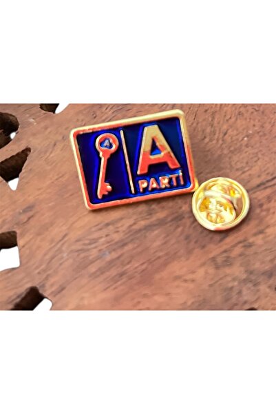 WALDORF ANAHTAR PARTİ YAKA ROZETİ