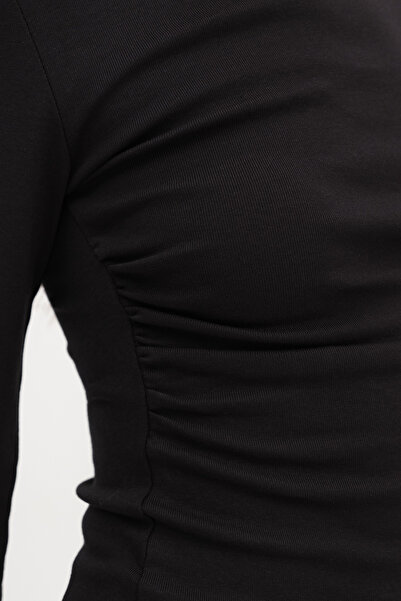 Addax Long Sleeve Blouse with Gathered Sides B18536