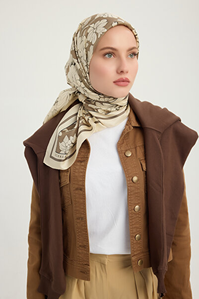 Schaless Flower Dream - Mink - 100% Silk Twill Scarf - 90X90 cm