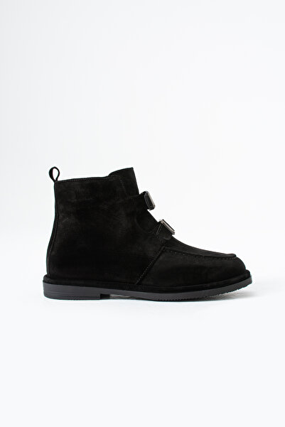 Siena Shoes حذاء نسائي من Rogue مصنوع من الجلد الطبيعي بتفاصيل مشبك من جلد ال...
