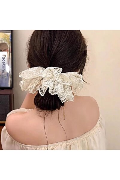 TAKIŞTIR Cream Color Lace Detailed Bagel Buckle