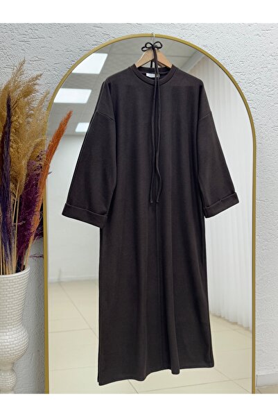 BENAHOLL Φόρεμα με υφή με λεπτομέρεια ραφής και ζώνη- EU3108 Καφέ