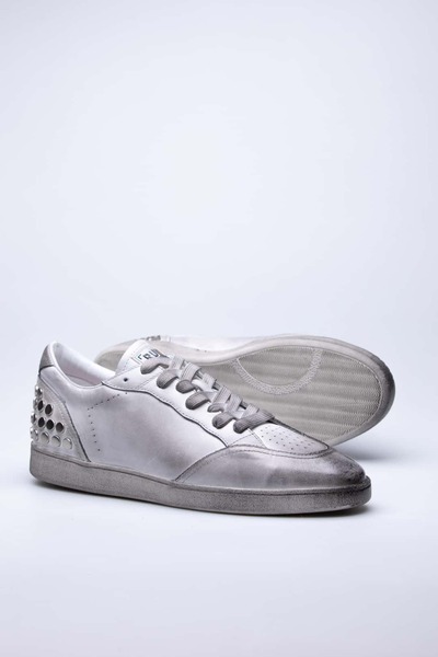 FARUK SAĞIN Smoke Wendy