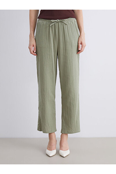 LC Waikiki Elastic Waist Textured Women's Trousers