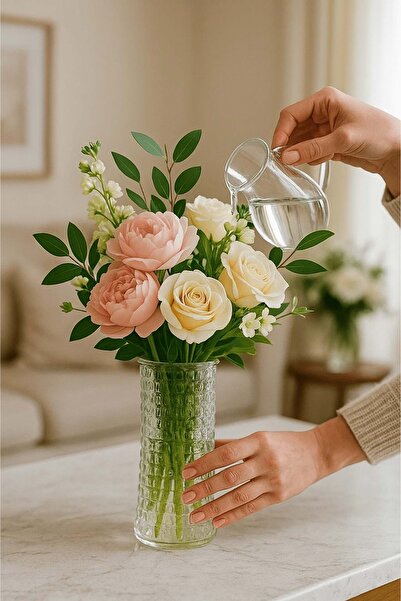 Jenisa Kare Desenli Şeffaf Cam Vazo – Dekoratif Masa Üstü Vazo