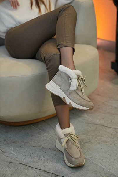 SHOEMOL SKB-008 Bej Süet Kürklü Kadın Bot