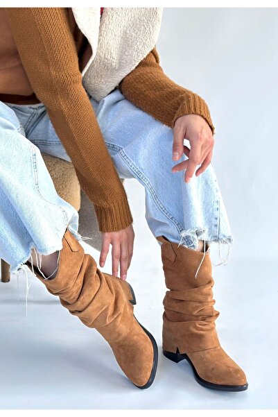 buğrahayalin Canty Tan Suede Bellows Heeled Boots