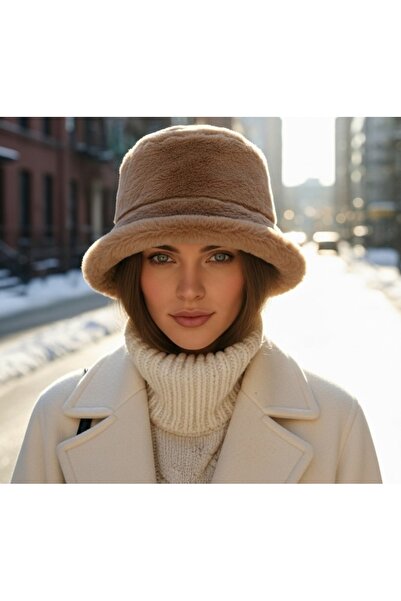 Bheka Concept قبعة دلو مزينة بالريش