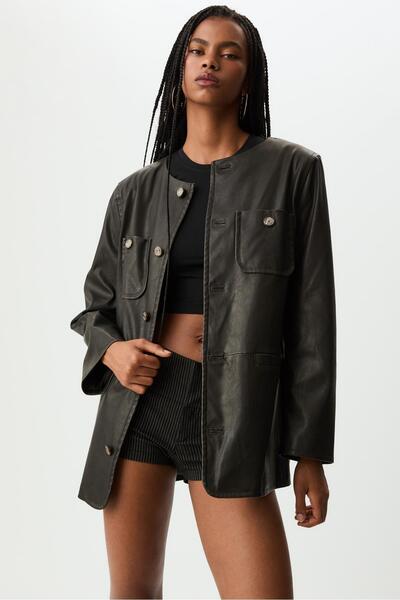 Stradivarius Buttoned leather effect blazer
