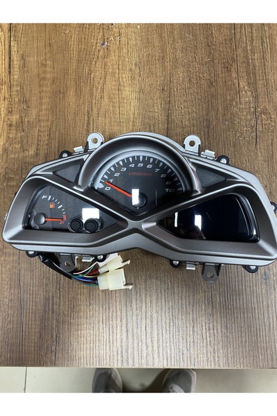 RKS ve Kuba Newlıght 125 Kilometre saati (Ekran)