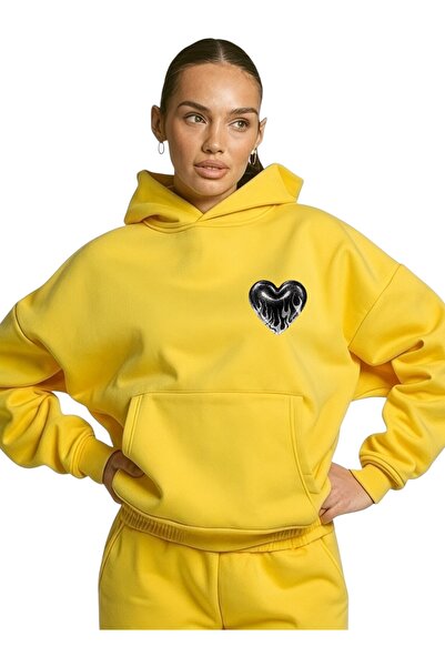 ArtYus سويت شيرت بقلنسوة كبير الحجم من القطن مطبوع عليه قلب أسود اللون للجنسين