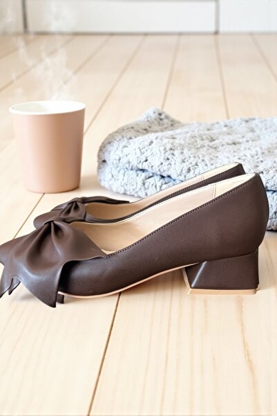 DURUNUN BUTİĞİ Mila Brown Bow (4 cm) Pointed Toe Heeled Shoes