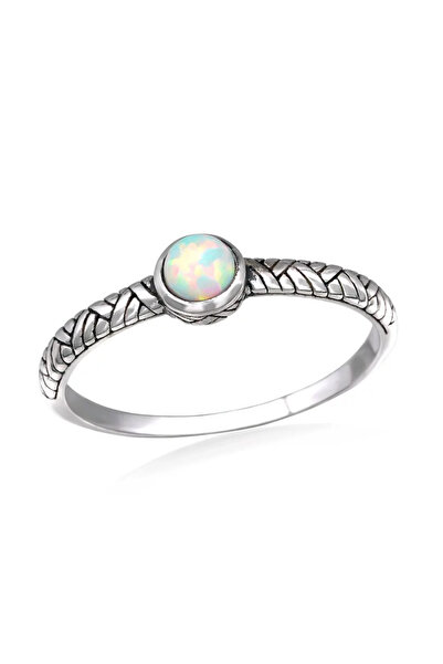 Silver berry S925 Sarah Ring decorated with Fire Opal