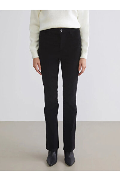 LC Waikiki LCWAIKIKI Classic Siyah Dar Fit Kadife Kadın Pantolon
