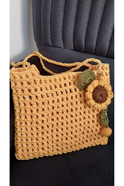 Nazlı Dokunuş El Yapımı Ayçiçeği Detaylı Makrome Çanta
