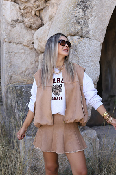 bytugcekaya Сива блуза с бродерия на леопард