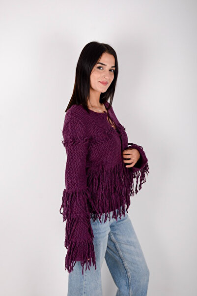 Marjinal Püskül Detaylı Triko Hırka