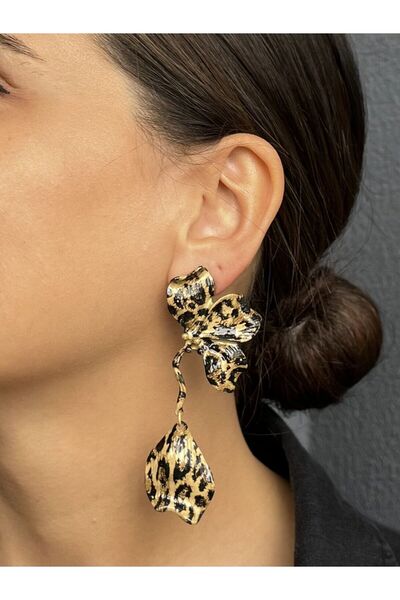 nunu takı أقراط على شكل أوراق الشجر باللون البني الفهد