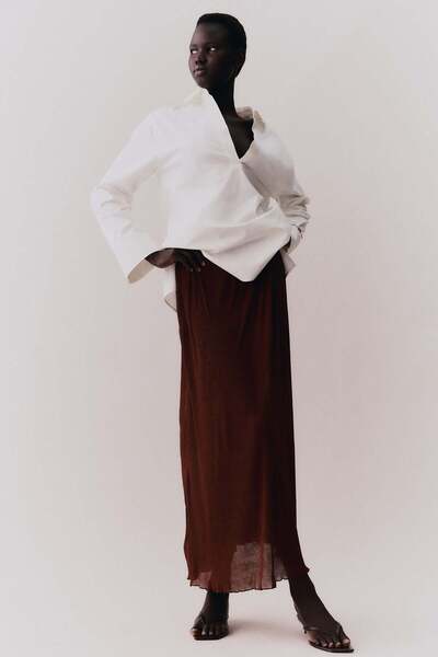 H&M تنورة ماكسي بليسيه