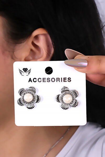 LOWEN AKSESUAR أقراط نسائية بتصميم زهرة مرصعة باللؤلؤ