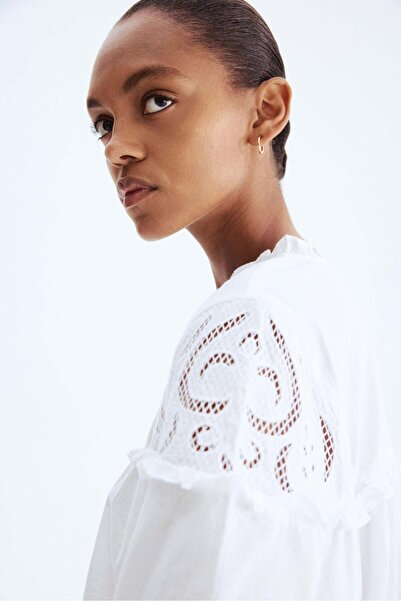 H&M Broderie anglaise-detail blouse