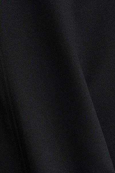 H&M فستان من قماش التويل ذو الخصر