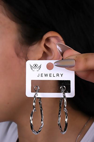 LOWEN AKSESUAR أقراط نسائية بتصميم قلب