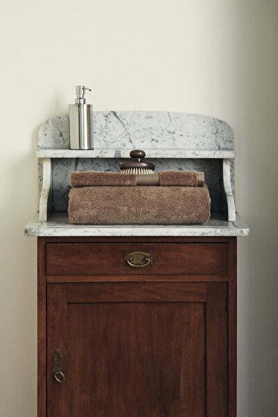 H&M Soft terry bath sheet