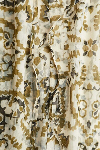 H&M Frilled-collar blouse