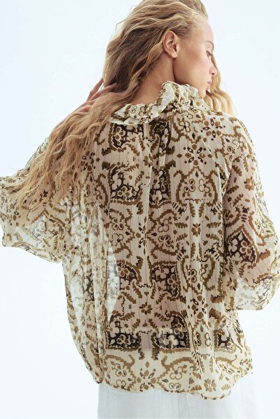 H&M Frilled-collar blouse