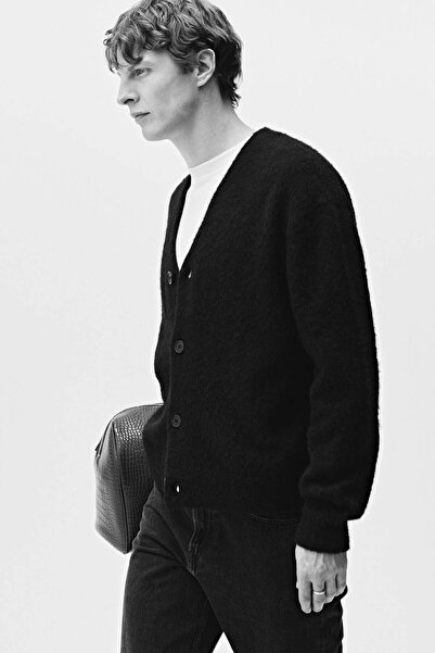 H&M Loose Fit Fuzzy cardigan