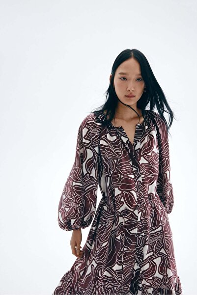 H&M Oversized tie-belt dress