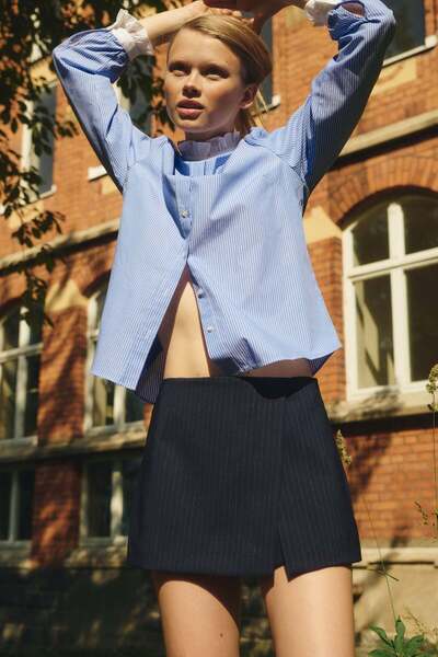 H&M Frilled-collar blouse