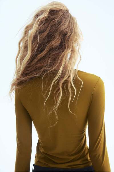 H&M قميص جيرسي بأكمام طويلة