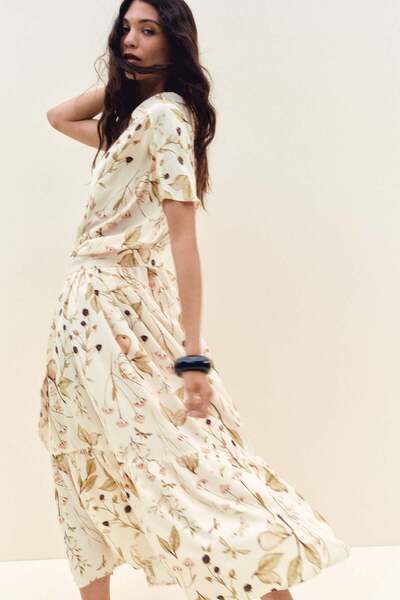 H&M Tie-belt shirt dress