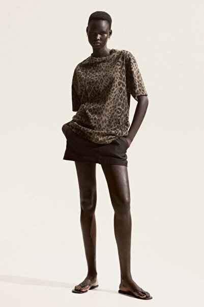 H&M تي شيرت كبير الحجم