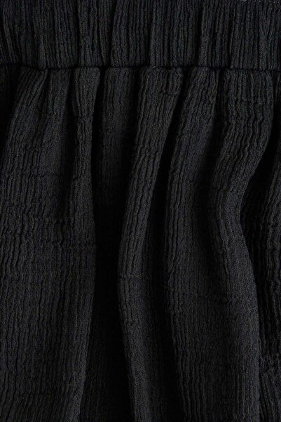 H&M Crinkled chiffon top