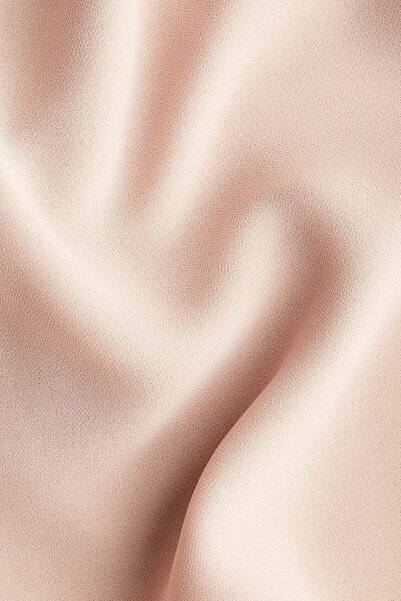 H&M Lace-trimmed chiffon skirt