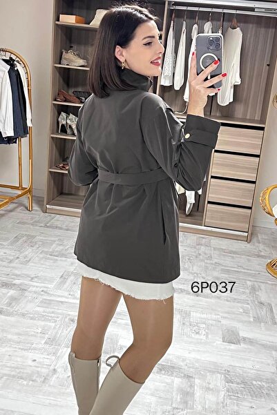 İnce Topuk Prive Seri Çıtçıt Kemerli Kısa Trençkot 6P037