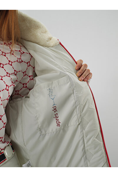 Xint Kadın Ekru Kapitone Dokulu Oversize Mont