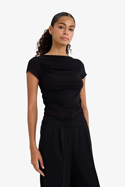 DeFacto Slim Fit με λεπτή εφαρμογή με λαιμόκοψη με ανοιχτό ώμο, μαύρο κοντομάνικο μπλουζάκι F9567AX25HS