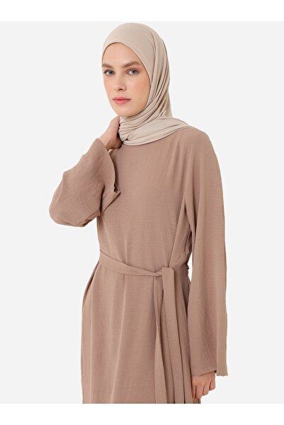 Refka Yandan Bağlama Detaylı Tesettür Elbise - Vizon -