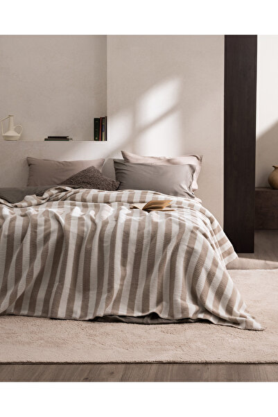 Madame Coco Parennes Çift Kişilik Pamuklu Jakarlı Battaniye - Bej