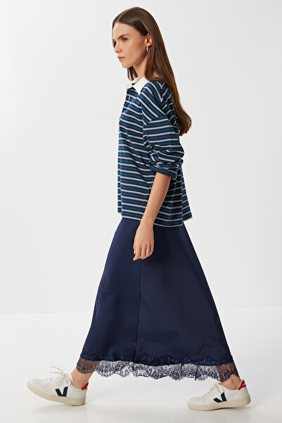 Lovelyİstanbul Fusta midi din satin cu detaliu din dantela LDP0085 ALBASTRU ÎNCHIS