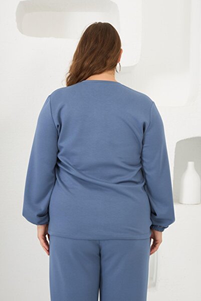 RMG Λεπτομέρεια στο γιακά, μανίκια και φούστα με κορδόνια, μεγάλο μέγεθος, σε χρώμα σουβλάκι