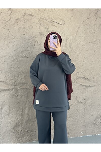 She Olive Sports Two-Piece Suit with Scuba Pants