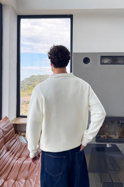 Flaw Wear V-Neck Knitwear Sweater