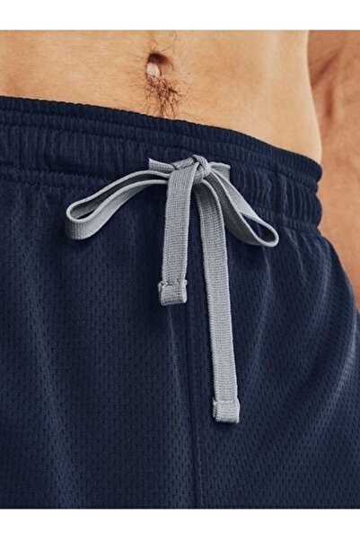 Under Armour شورت رجالي من قماش تيك ميش باللون الأزرق الداكن