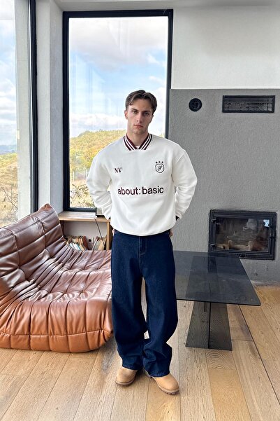 Flaw Wear Σχετικά με το κεντημένο φούτερ