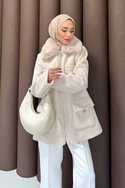 Melike Tatar Γούνινο κοντό παλτό 32-2501